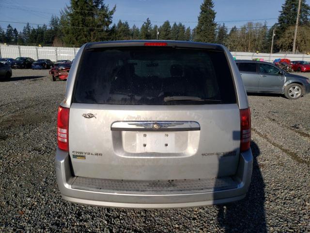 2A8HR44E79R602251 - 2009 CHRYSLER TOWN & COU LX SILVER photo 6