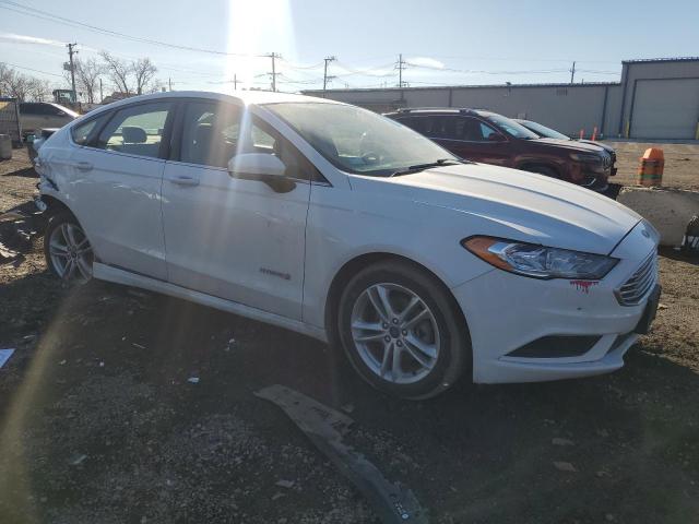 3FA6P0LU0JR193911 - 2018 FORD FUSION SE HYBRID Ақ фото 4