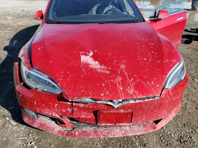 5YJSA1E29HF179366 - 2017 TESLA MODEL S წითელი ფოტო 11