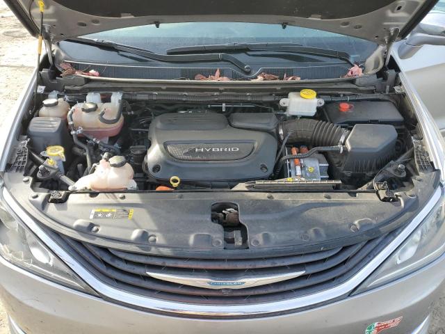 2C4RC1N70HR740028 - 2017 CHRYSLER PACIFICA EHYBRID PLATINUM SILVER photo 11