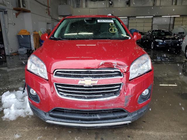 KL7CJTSB9FB260286 - 2015 CHEVROLET TRAX LTZ RED photo 5