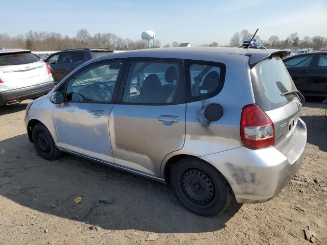 JHMGD38457S036100 - 2007 HONDA FIT SPORT SILVER photo 2