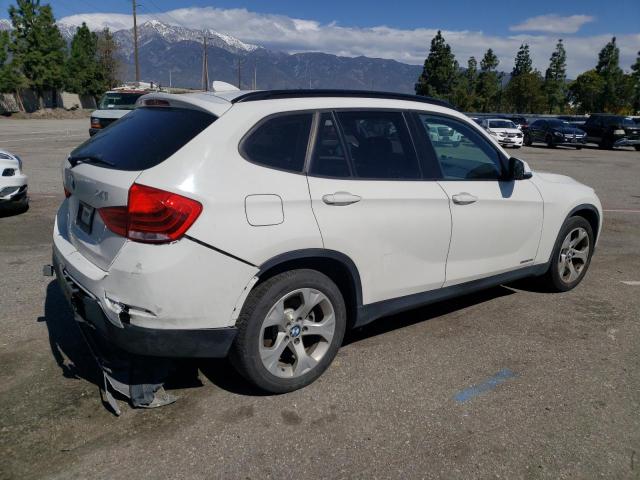 WBAVM1C58FV317587 - 2015 BMW X1 SDRIVE28I WHITE photo 3