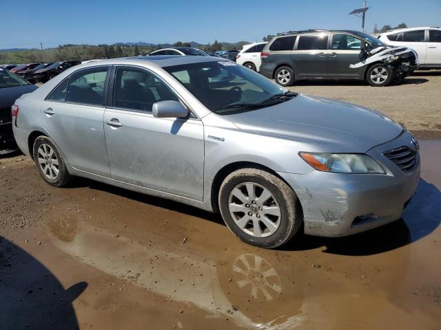 4T1BB46K97U007949 - 2007 TOYOTA CAMRY HYBRID SILVER photo 4