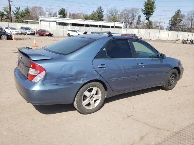 4T1BE32K23U786936 - 2003 TOYOTA CAMRY LE BLUE photo 3