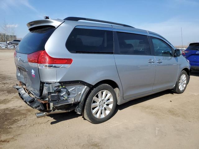 5TDDK3DCXES083104 - 2014 TOYOTA SIENNA XLE SILVER photo 3