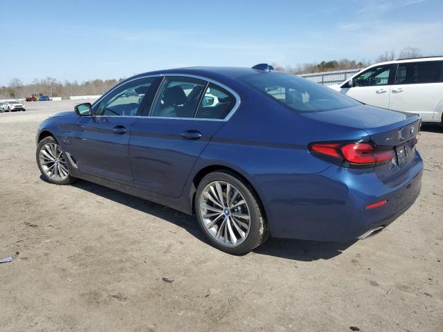 WBA33AG04PCM01525 - 2023 BMW 530XE BLUE photo 2