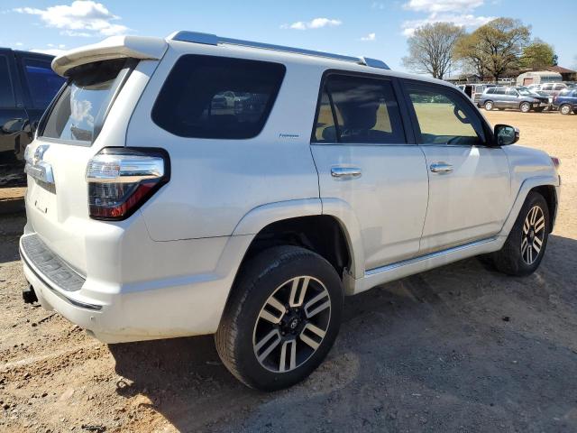 JTEBU5JR2G5335227 - 2016 TOYOTA 4RUNNER SR5/SR5 PREMIUM 白色 照片 3