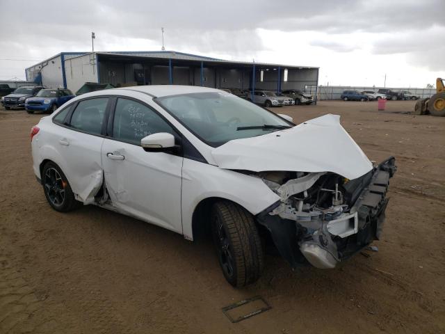 1FADP3F22DL335813 - 2013 FORD FOCUS SE WHITE photo 4