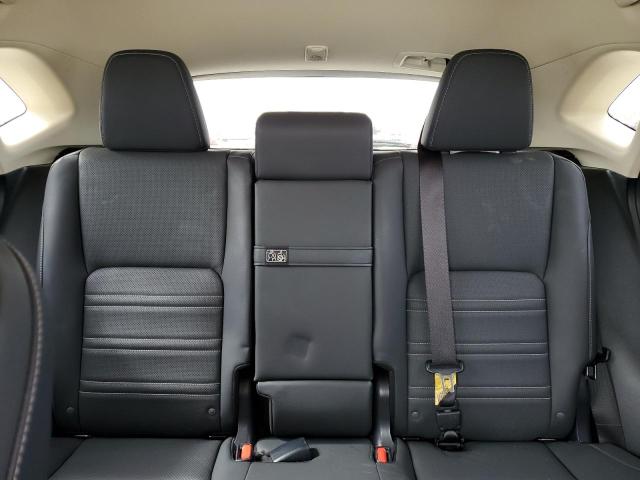 JTJGARBZ7M2183304 - 2021 LEXUS NX 300 BASE 银色 照片 10