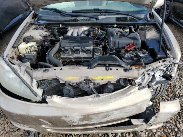 4T1BF30KX2U537606 - 2002 TOYOTA CAMRY LE CREAM photo 11