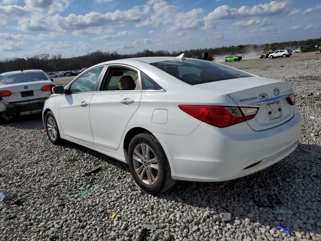 5NPEB4AC5BH220336 - 2011 HYUNDAI SONATA GLS WHITE photo 2