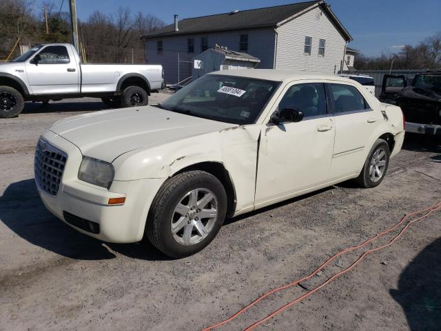 2C3KA53G47H900342 - 2007 CHRYSLER 300 TOURING WHITE photo 1