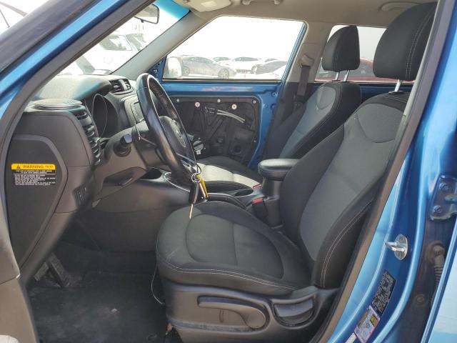 KNDJP3A51H7451338 - 2017 KIA SOUL + BLUE photo 7