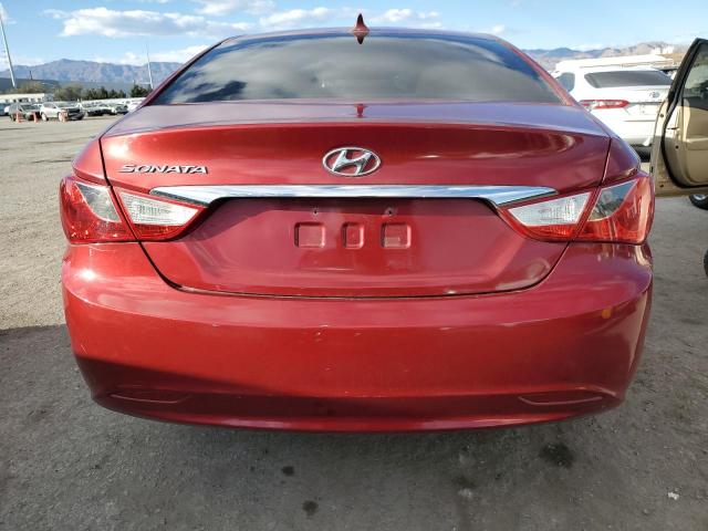 5NPEB4AC0BH280430 - 2011 HYUNDAI SONATA GLS RED photo 6