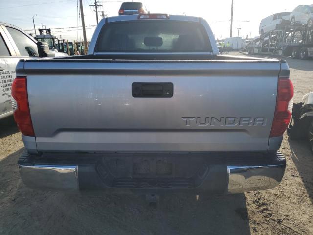 5TFEY5F10EX169753 - 2014 TOYOTA TUNDRA CREWMAX SR5 SILVER photo 6