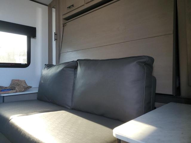 5SFSB2221MN453515 - 2021 HEARTLAND SUNDANCE WHITE photo 5