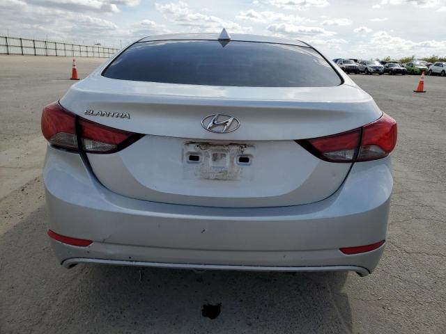 5NPDH4AE3GH670800 - 2016 HYUNDAI ELANTRA SE SILVER photo 6