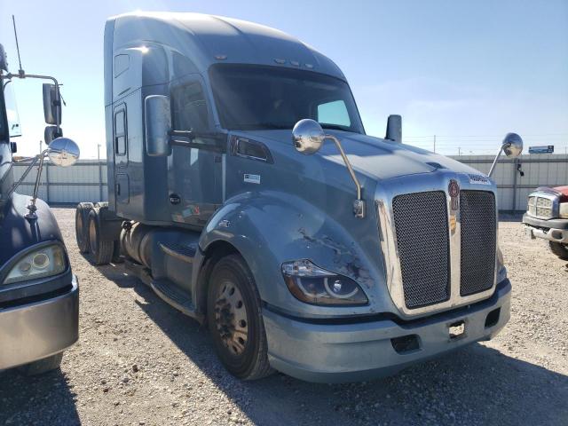 2015 KENWORTH CONSTRUCTI T680, 