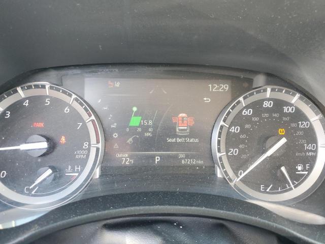 5TDGZRBH0NS565185 - 2022 TOYOTA HIGHLANDER XLE 银色 照片 9