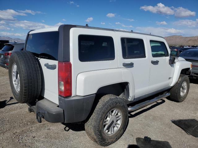 5GTDN136X68101896 - 2006 HUMMER H3 WHITE photo 3