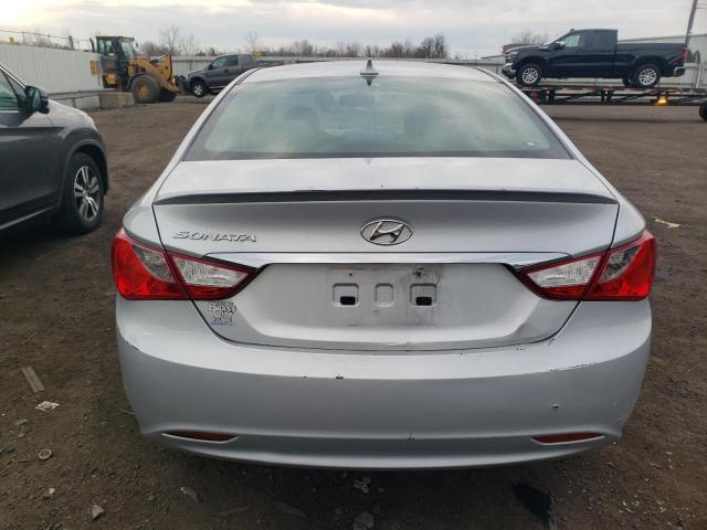 5NPEB4ACXDH640080 - 2013 HYUNDAI SONATA GLS SILVER photo 6