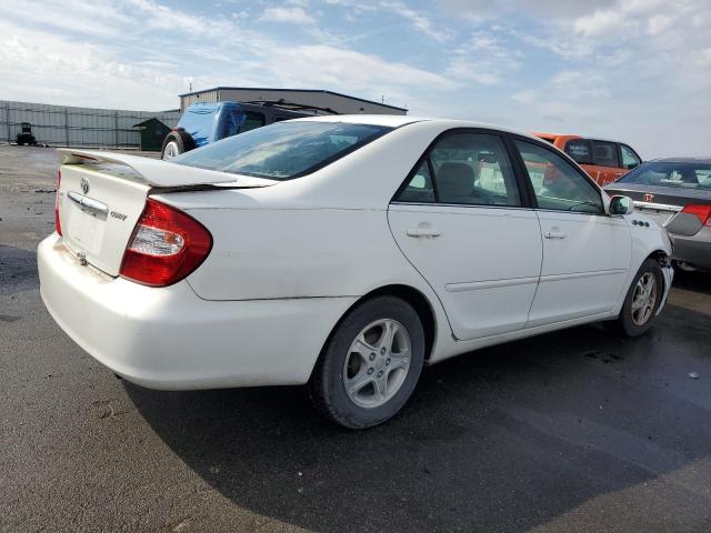 4T1BE32K74U368650 - 2004 TOYOTA CAMRY LE WHITE photo 3