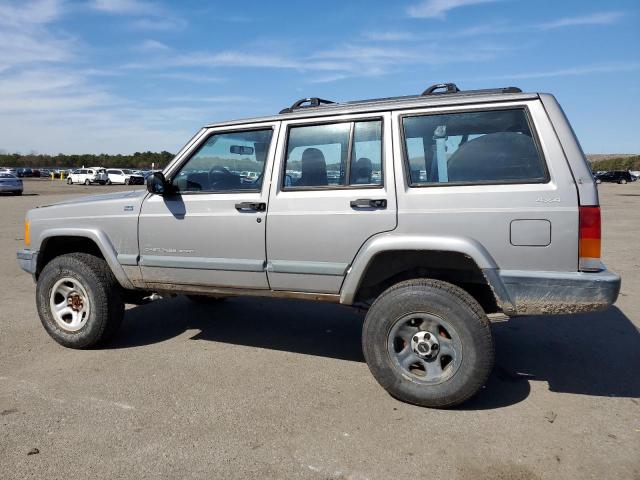 1J4FF48SXYL233510 - 2000 JEEP CHEROKEE SPORT SILVER photo 2