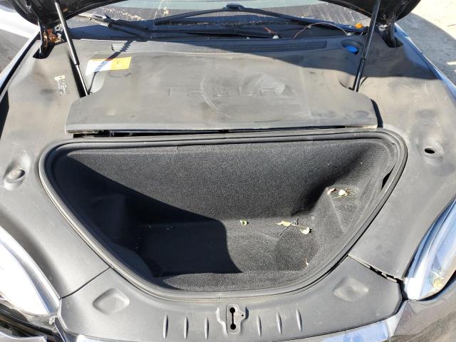 5YJSA1E24JF265741 - 2018 TESLA MODEL S SILVER photo 11