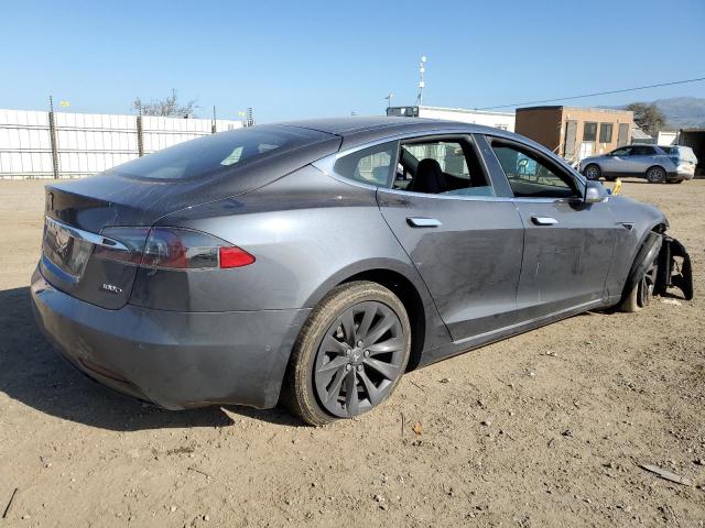 5YJSA1E24JF265741 - 2018 TESLA MODEL S SILVER photo 3