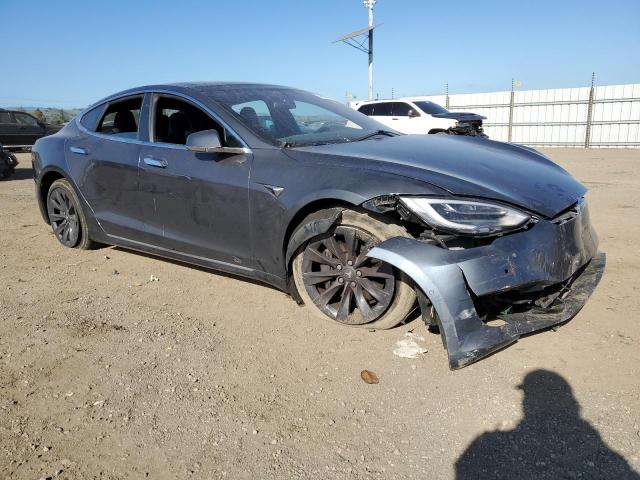 5YJSA1E24JF265741 - 2018 TESLA MODEL S SILVER photo 4