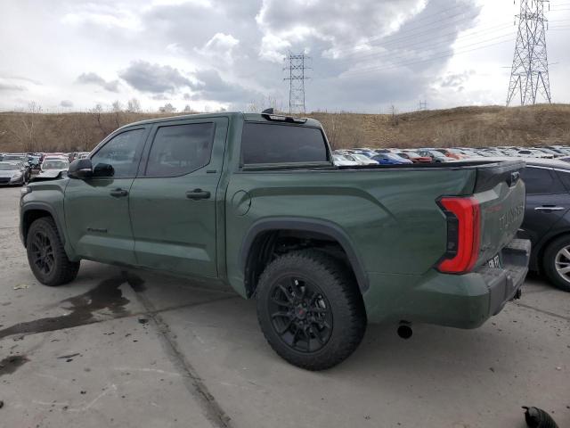 5TFLA5DB2NX023944 - 2022 TOYOTA TUNDRA CREWMAX SR GREEN photo 2