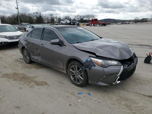 4T1BF1FKXHU356090 - 2017 TOYOTA CAMRY LE SILVER photo 4