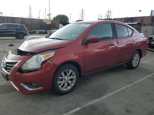 3N1CN7AP8JL838464 - 2018 NISSAN VERSA S BURGUNDY photo 1