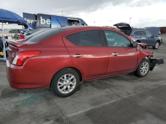 3N1CN7AP8JL838464 - 2018 NISSAN VERSA S BURGUNDY photo 3