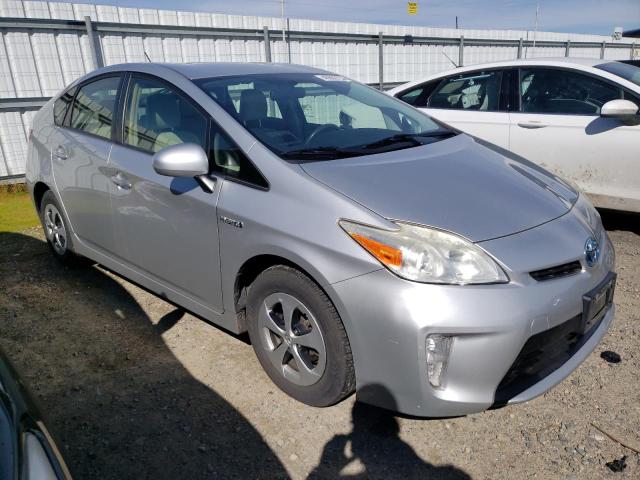 JTDKN3DU5D5628489 - 2013 TOYOTA PRIUS SILVER photo 4