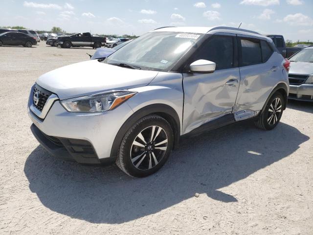 3N1CP5CU7JL527156 - 2018 NISSAN KICKS S SILVER photo 1