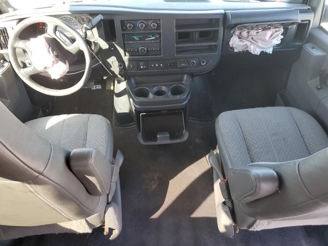 1GAZGPFG6K1288418 - 2019 CHEVROLET EXPRESS G3 LT Weiß Foto 8