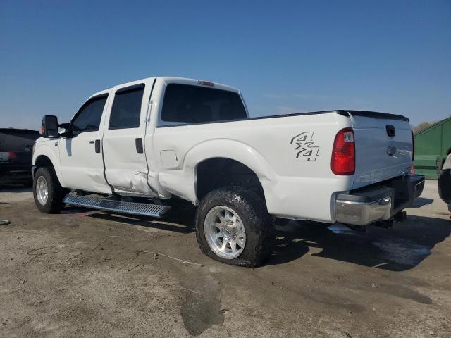 1FT7W2B69BEA56423 - 2011 FORD F250 SUPER DUTY WHITE photo 2