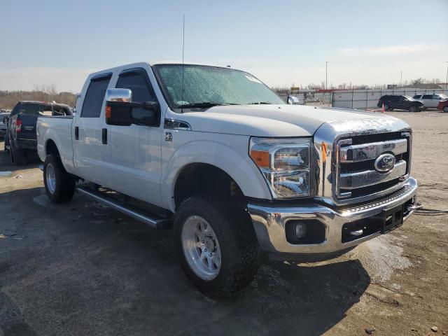 1FT7W2B69BEA56423 - 2011 FORD F250 SUPER DUTY WHITE photo 4