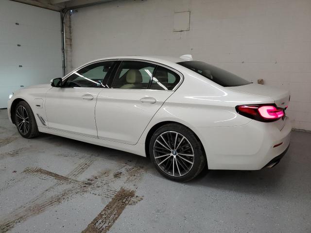 WBA33AG02PCL17705 - 2023 BMW 530E WHITE photo 2