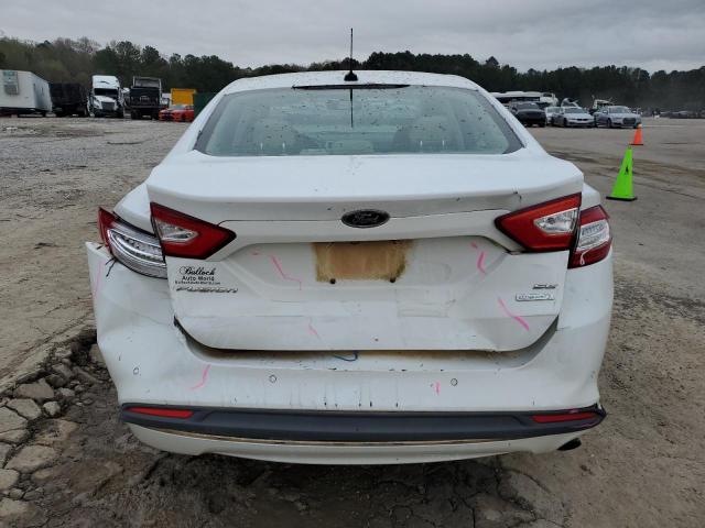 1FA6P0HD5F5129463 - 2015 FORD FUSION SE WHITE photo 6