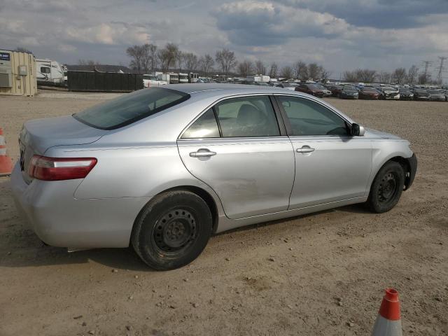 4T4BE46K17R002077 - 2007 TOYOTA CAMRY CE SILVER photo 3