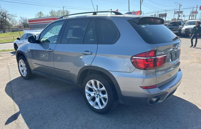 5UXZV4C55CL764984 - 2012 BMW X5 XDRIVE35I GRAY photo 3