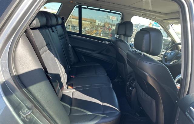 5UXZV4C55CL764984 - 2012 BMW X5 XDRIVE35I ნაცრისფერი ფოტო 6