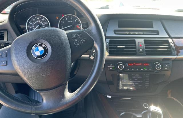 5UXZV4C55CL764984 - 2012 BMW X5 XDRIVE35I ნაცრისფერი ფოტო 9