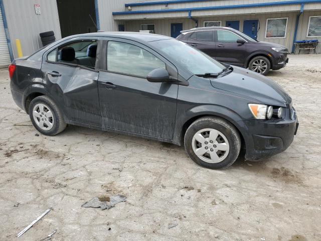 1G1JA5SH9E4238102 - 2014 CHEVROLET SONIC LS GRAY photo 4
