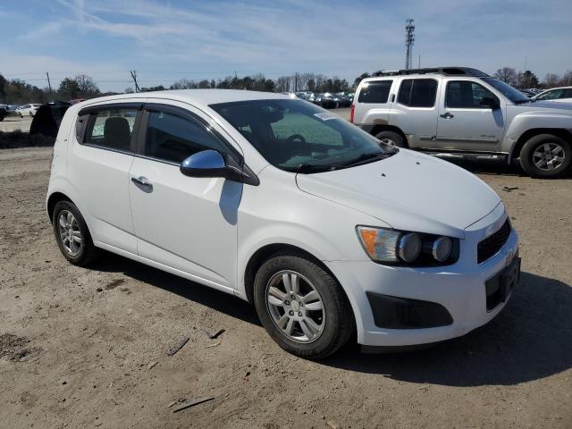 1G1JC6SH7E4205194 - 2014 CHEVROLET SONIC LT WHITE photo 4