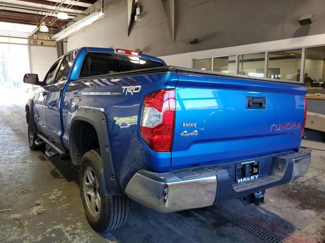 5TFUM5F15GX066676 - 2016 TOYOTA TUNDRA DOUBLE CAB SR/SR5 BLUE photo 2