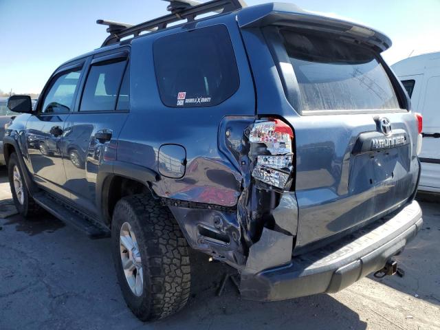 JTEBU5JR7B5068255 - 2011 TOYOTA 4RUNNER SR5 BLUE photo 2